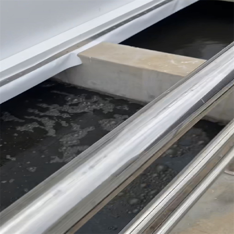 HDPE בתולי לעומת HDPE ממוחזר